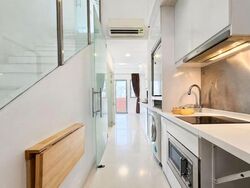 # 1 Loft (D14), Apartment #608424381